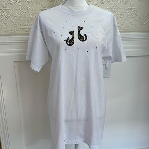 White crew neck T-shirt cat Lovers with Rhinestones sz L